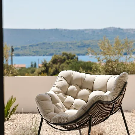 2 Bedroom Maris With Terrace Διαμέρισμα Turanj