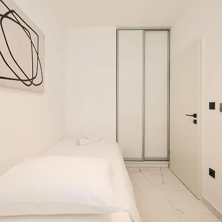 2 Bedroom Maris With Terrace Apartment Turanj