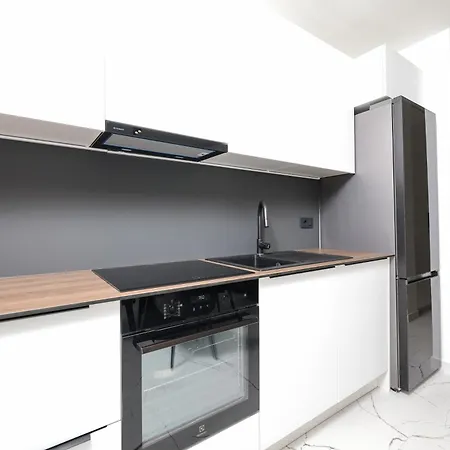 2 Bedroom Maris With Terrace Apartment Turanj