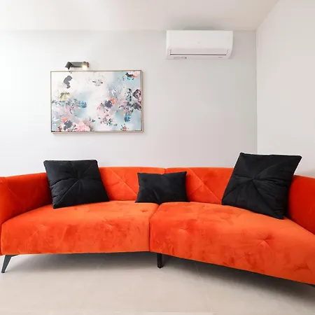 2 Bedroom Maris With Terrace Apartment Turanj